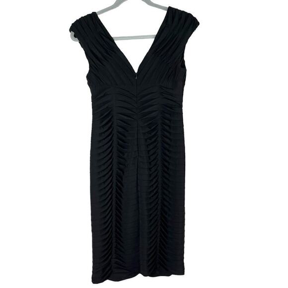 Adrianna Papell Shutter Pleat Stretch Jersey Sheath Cocktail Dress Black, Size 4 - Picture 7 of 10